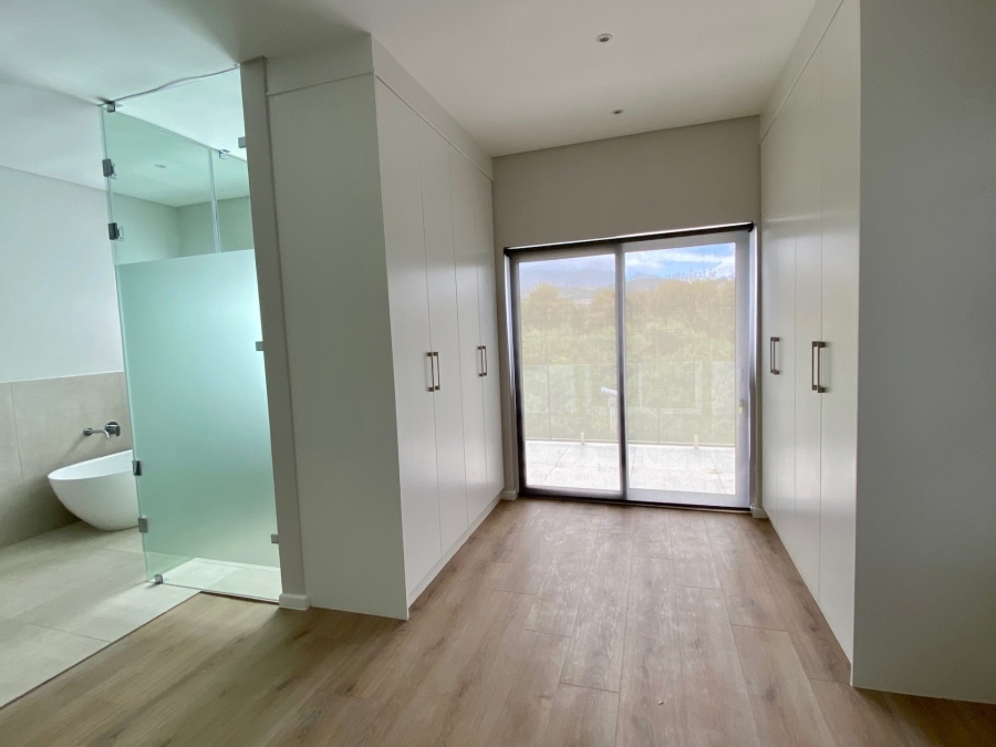 3 Bedroom Property for Sale in Gevonden Estate Western Cape
